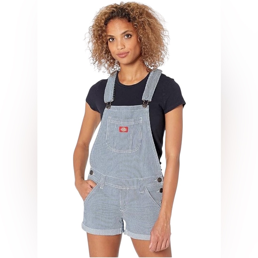 Dickies junior  Blue Striped Overall shorts size small 99 % cotton.
